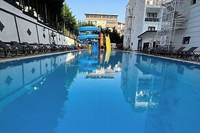 Altuncu Premium Termal Hotel