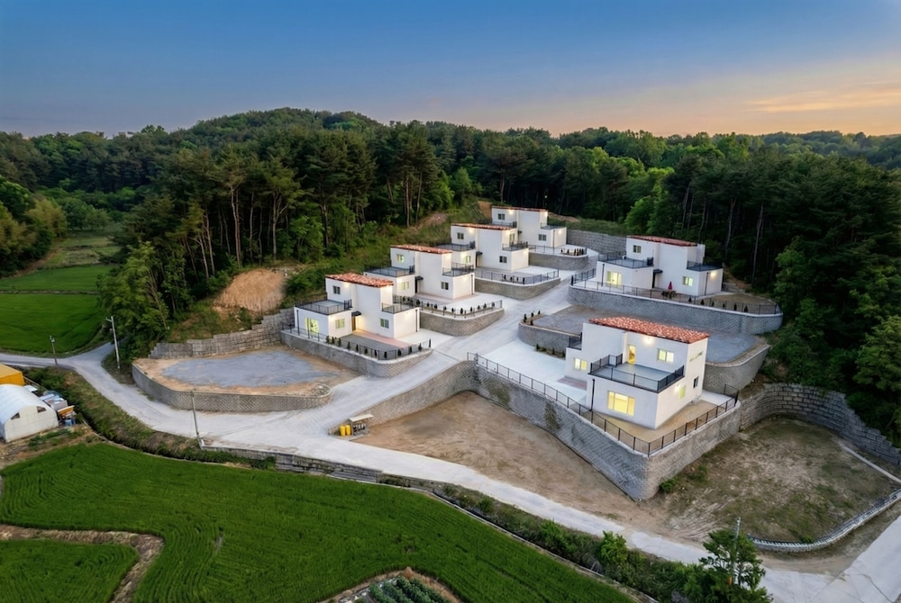 Gangneung Thenext Pension