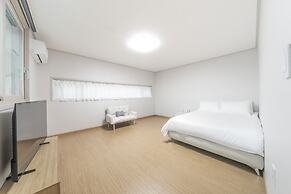 Gangneung Thenext Pension