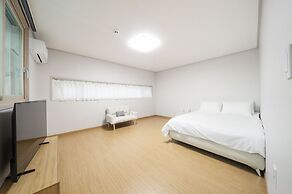 Gangneung Thenext Pension