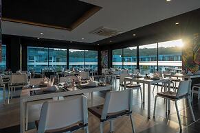Utopia Loft Aparthotel by Sabai Sands