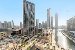 Peninsula One - 1312 Studio