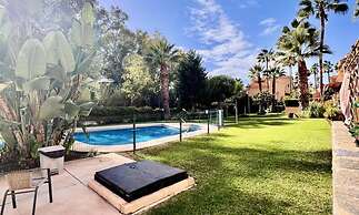 Apartment in Cabopino Near Sandy Beach