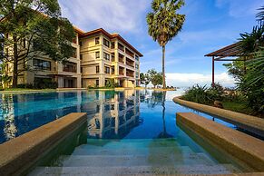 4 Bed Beachfront Condo SP43