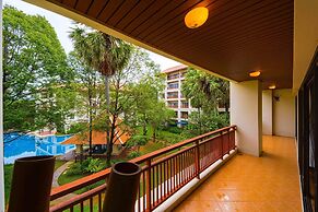 4 Bed Beachfront Condo SP43