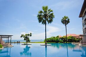 4 Bed Beachfront Condo SP43