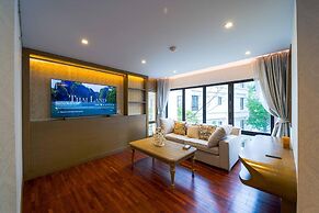 4 Bed Beachfront Condo SP43