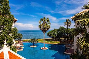4 Bed Beachfront Condo SP43