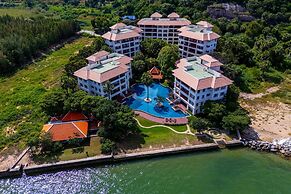 4 Bed Beachfront Condo SP43