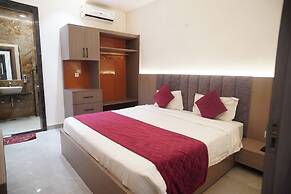Hotel Mahalaxmi Grand