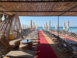 THE LEA HOTEL & SUİTE