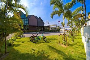 Beautiful new 7 Bedroom Villa Resort CT7
