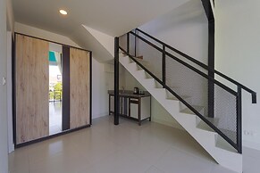 Beautiful new 7 Bedroom Villa Resort CT7