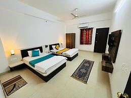Hotel Kirti palace