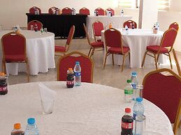 Hoyjiifka Hotel Azora