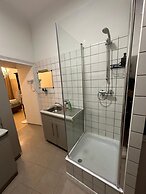 Charming 1BR Apartment Near Stadthalle