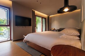 Wu Yi Creekside Homestay
