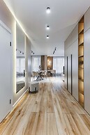 Bright apartment with balcony Minsk-Mir
