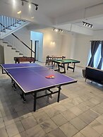 Bayan Lepas Getaway - Nature Views & BBQ Haven