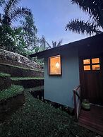 Hilltop Retreat Beneath Mt. Batukaru