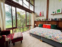 Hilltop Retreat Beneath Mt. Batukaru