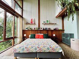 Hilltop Retreat Beneath Mt. Batukaru