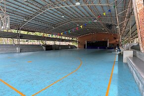 D' Leonor Inland Resort And Adventure Park