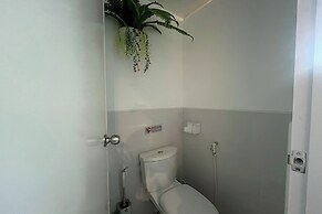Lazy Lizard Hostel