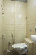 Executive Hotel Pearl Inn