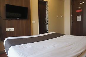 Executive Hotel Pearl Inn