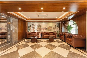 Treebo Premium Nagpur Automotive Square
