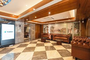 Treebo Premium Nagpur Automotive Square