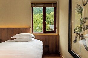 Jingdezhen Homestay Outside the Window