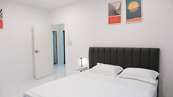 Modern Private Pool Villa in Sukhumvit
