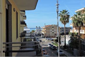 Rina Sea Apartments