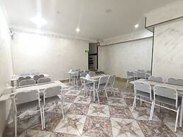 Art Home Hotel