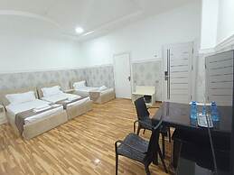 Art Home Hotel