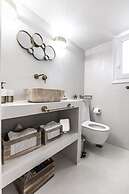 Stylish Acropolis View Apartment