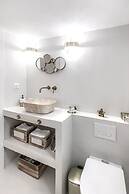 Stylish Acropolis View Apartment
