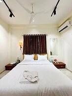 HOTEL RIVA INN