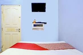 OYO 94908 Demang Kostel