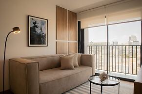 w Enchanting 1BR w Balcony in Barranco