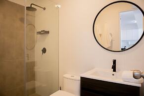 w Enchanting 1BR w Balcony in Barranco