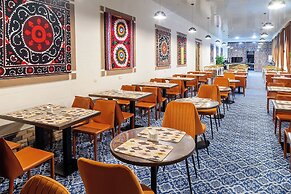 Zarafshon Garden Hotel
