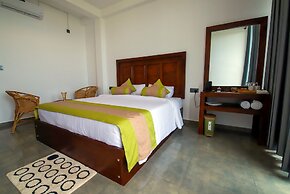 Cinnamon Tree Resort Akurala-Hikkaduwa