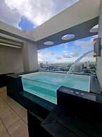Miraculus Penthouse With Private Jacuzzi