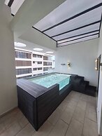 Miraculus Penthouse With Private Jacuzzi