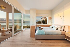 Mbizi Lagoon House