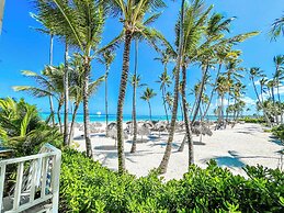 CARIBBEAN Ocean Breeze Beach HOTEL
