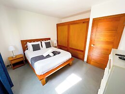 CARIBBEAN Ocean Breeze Beach HOTEL